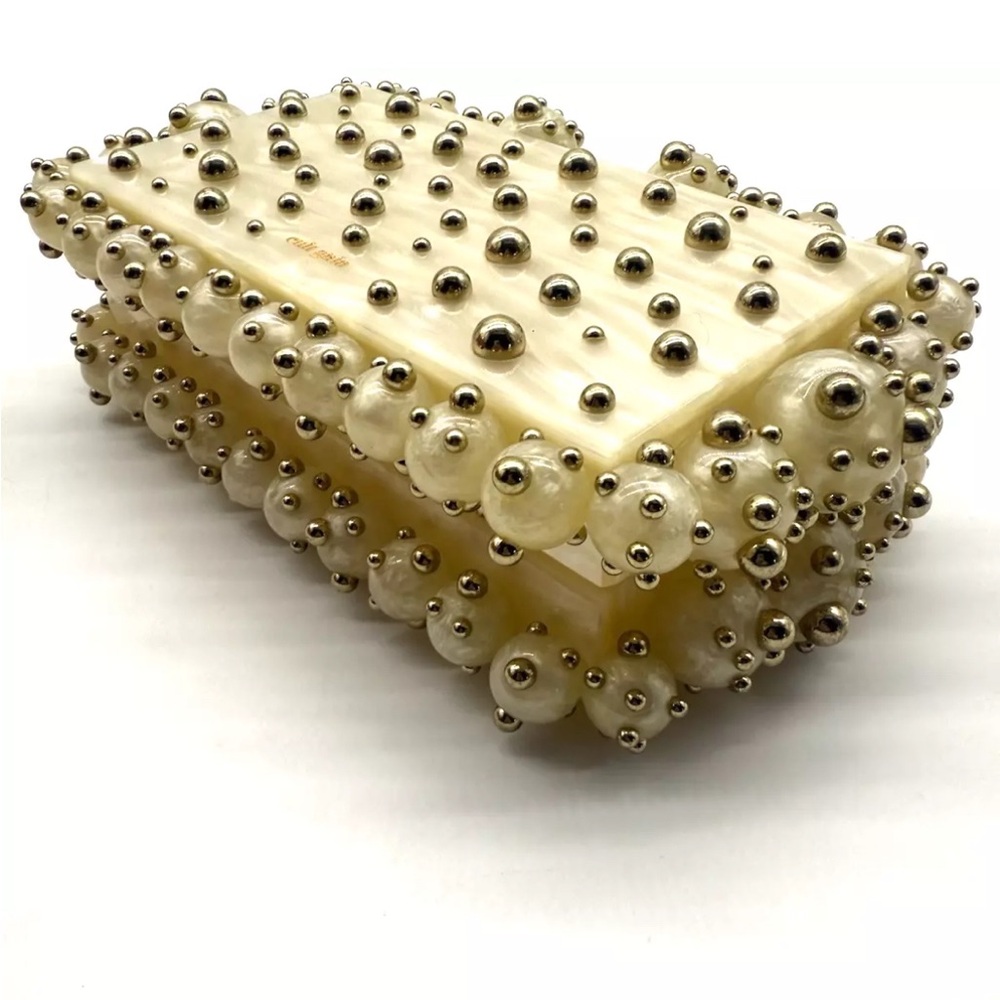 Cult Gaia Eos Pearly Beaded Clutch Bag - Picture 3 of 7
